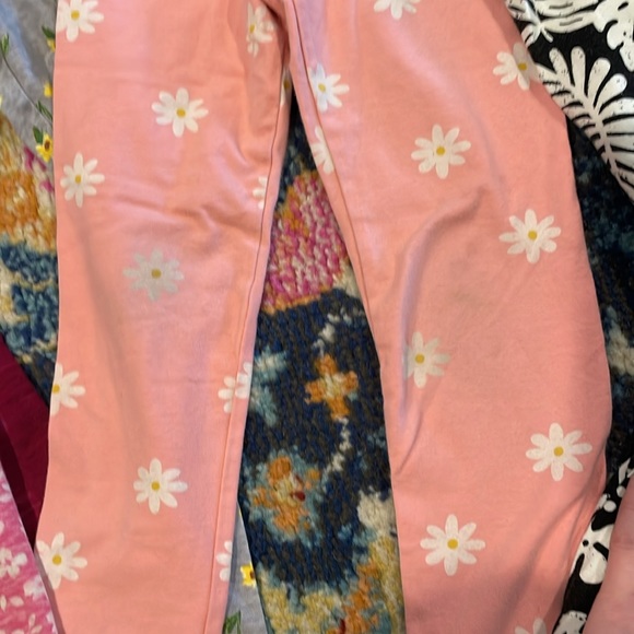 Seven pairs of leggings bundle - Picture 2 of 5